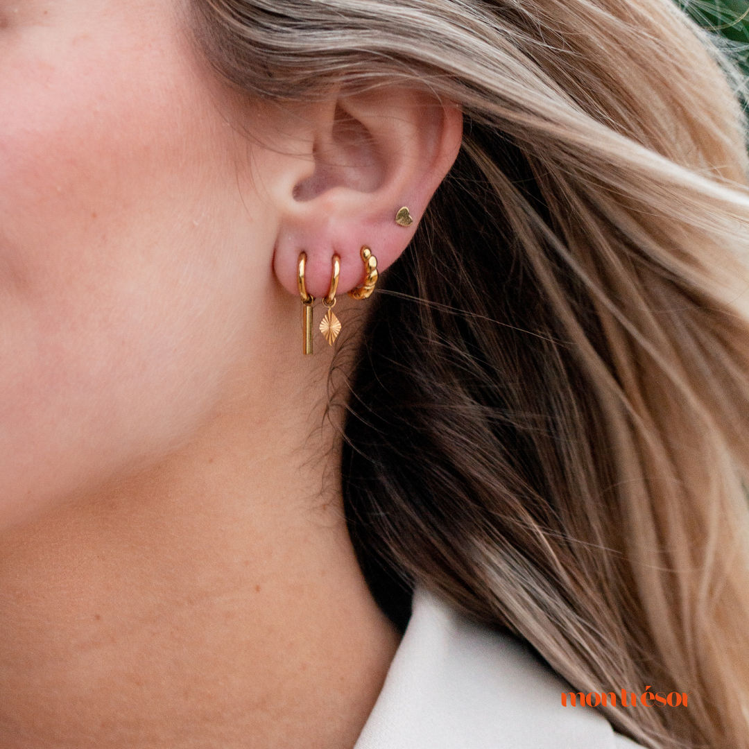 Triangle hoops