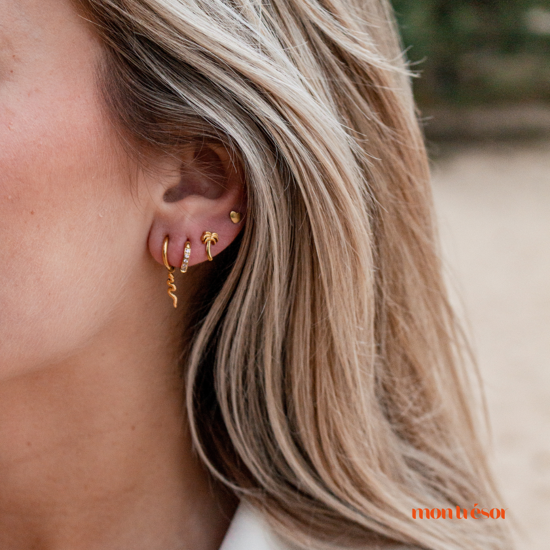 Palm tree studs