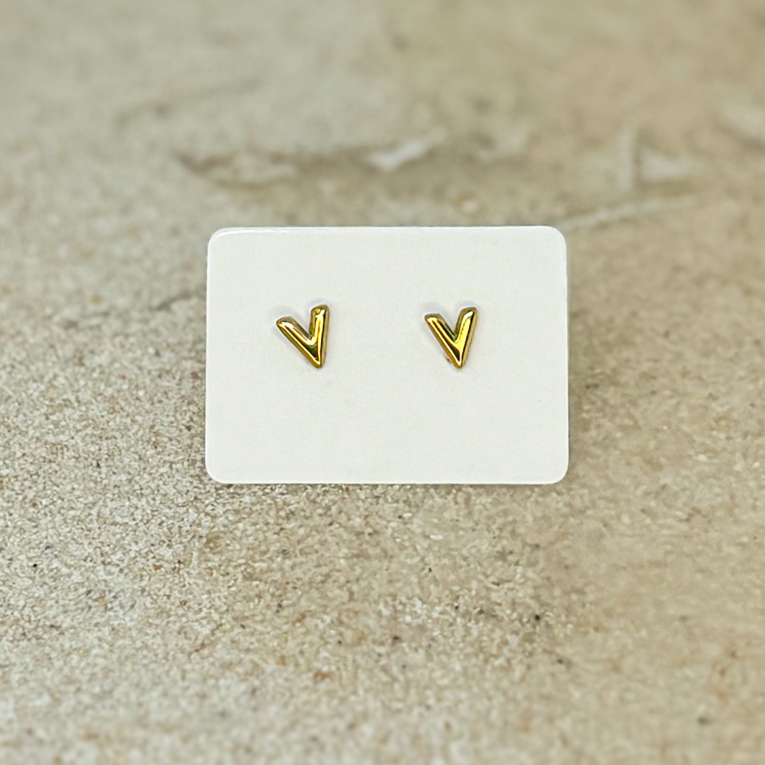 V studs