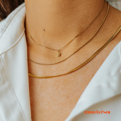 Rose necklace