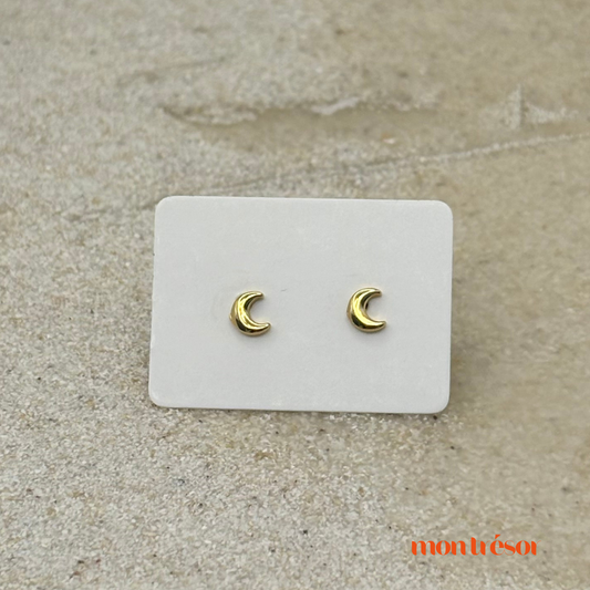 Mini moon studs